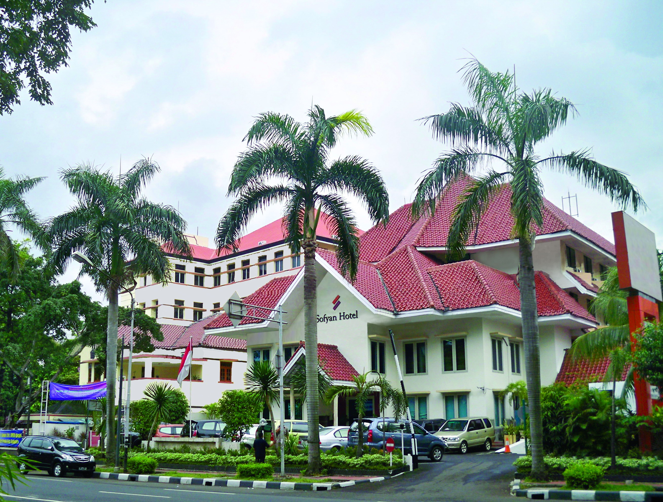 1.-Sofyan-Hotel-Betawi-1.jpg